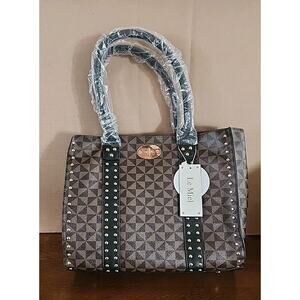 Le Miel 3 Piece Set: Brown Geometric Design With Studs